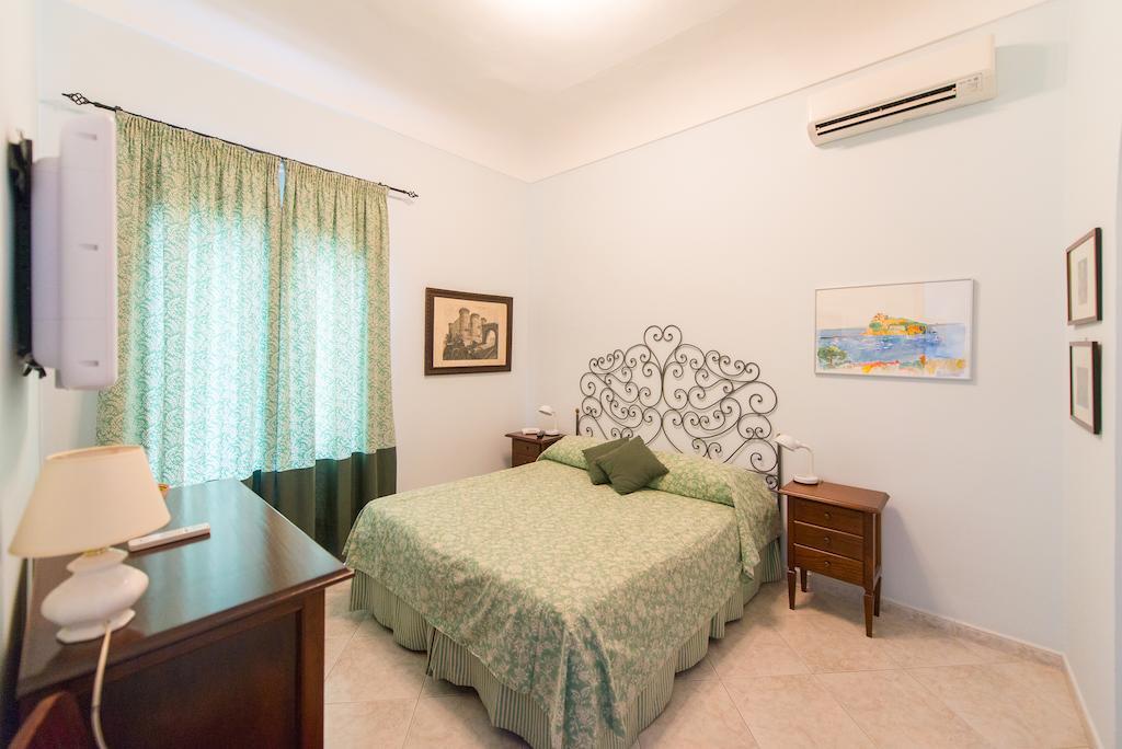 Casa La Serissa トラーパニ 部屋 写真